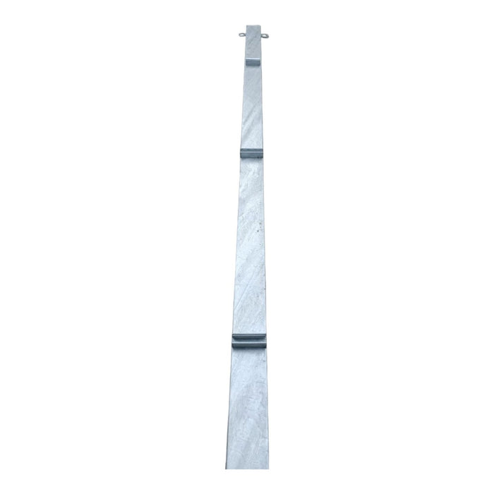 Poste 150x150x7000 en 3mm galvanizado con riel